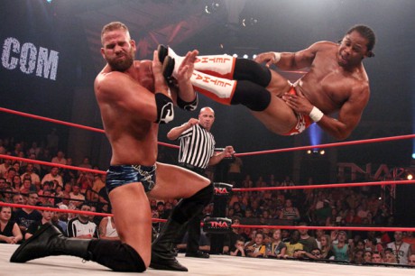 matt-morgan-vs-jay-lethal-01.07.2010